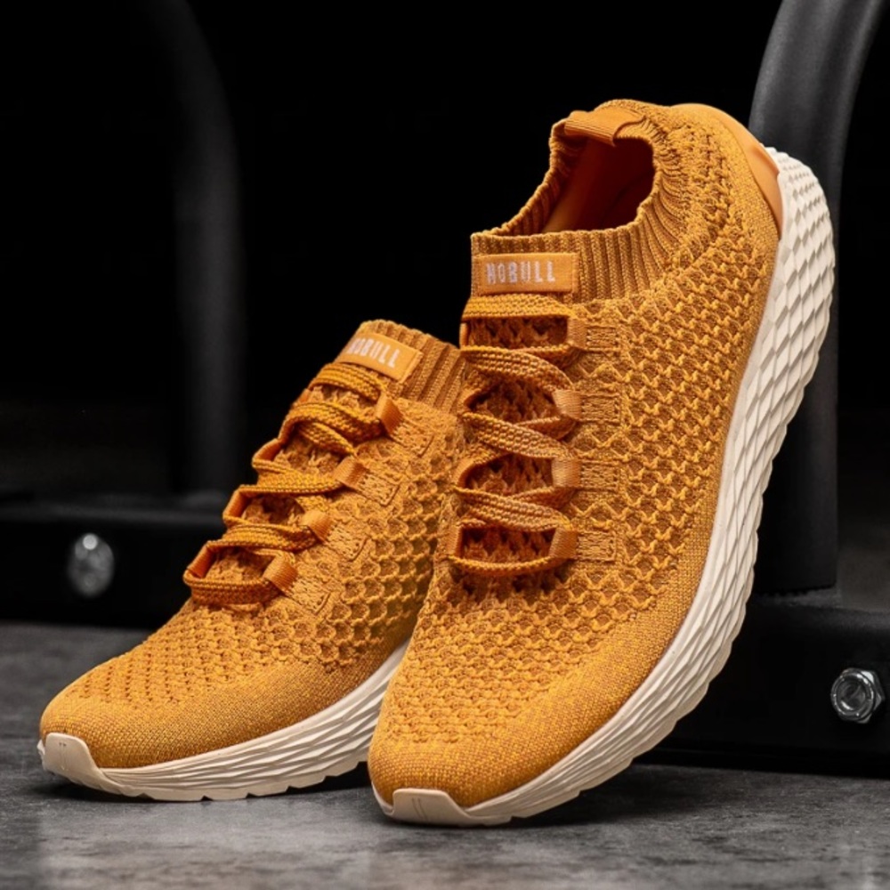 NOBULL Women’s Golden Knit Runners Size 8